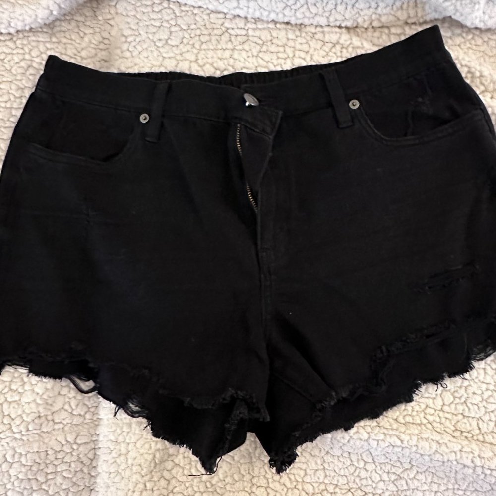 Women's Aerie Black Jean Shorts - Size Large